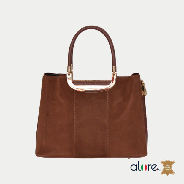 Дамска чанта Velvet от естествен велур в цвят шоколад с красиви златни елементи