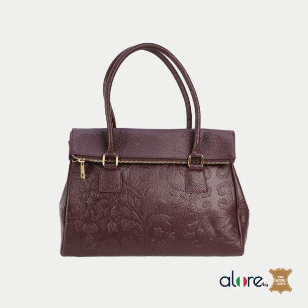 Дамска чанта Melissa от естествена кожа в цвят бордо с деликатен релеф